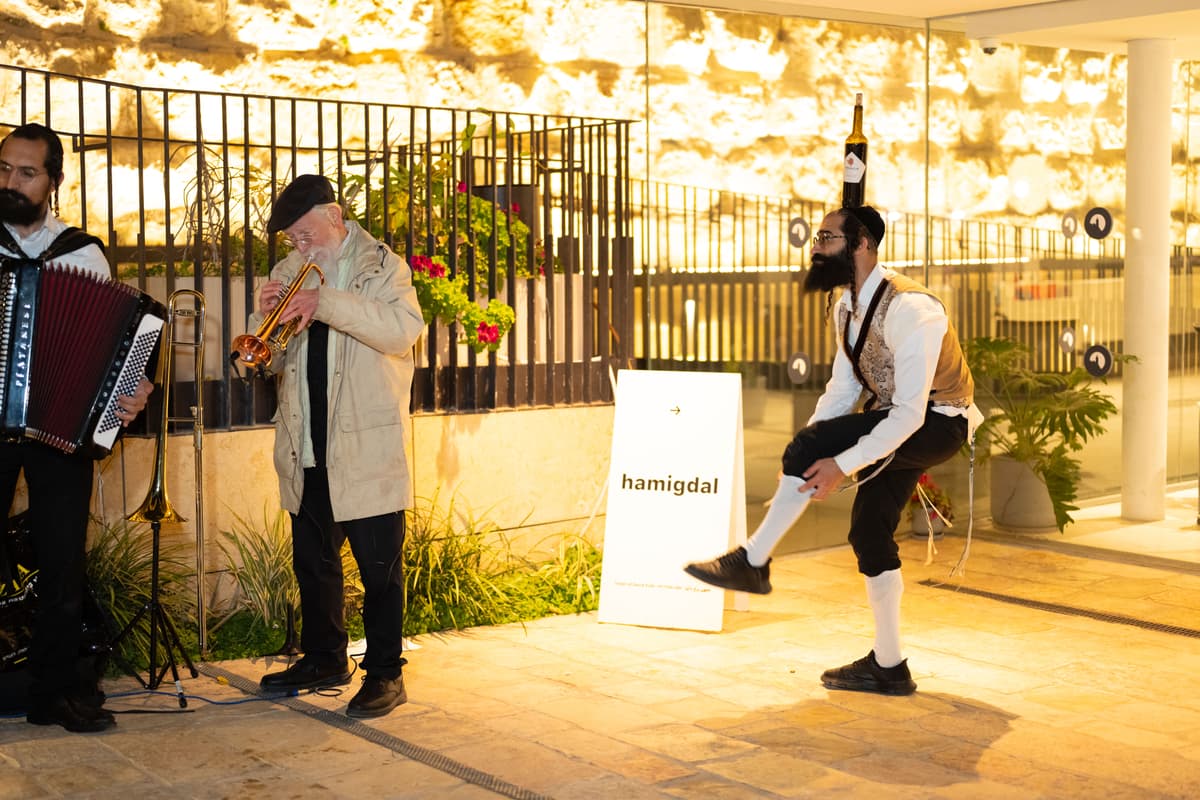 Launch Event — photo 6